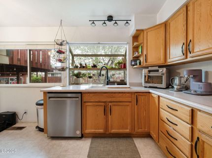 1091 Alta Vista Drive, Sparks, NV 89434 Photo