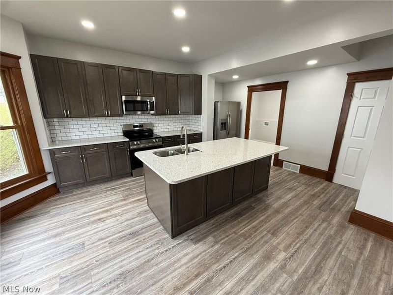 728 Oak Street NW, New Philadelphia, OH 44663 Photo 7