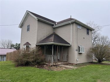 46215 Wyoming Avenue, Liverpool, OH 43920