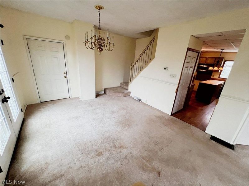 46215 Wyoming Avenue , Liverpool, OH 43920 Photo 12