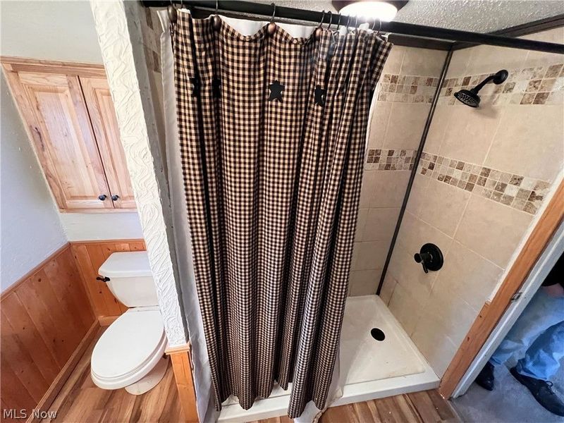 46215 Wyoming Avenue , Liverpool, OH 43920 Photo 14