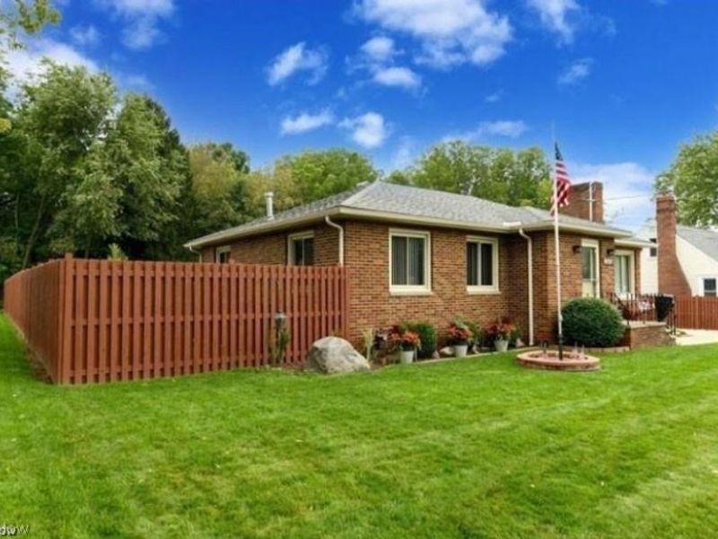 1265 W Main Street , Kent, OH 44240 Photo 4