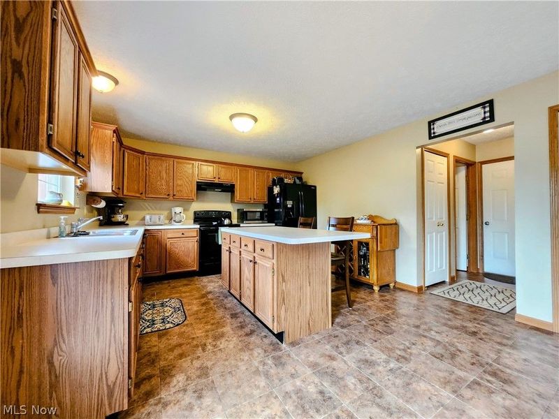 107 Cedar, Chardon, OH 44024 Photo 13