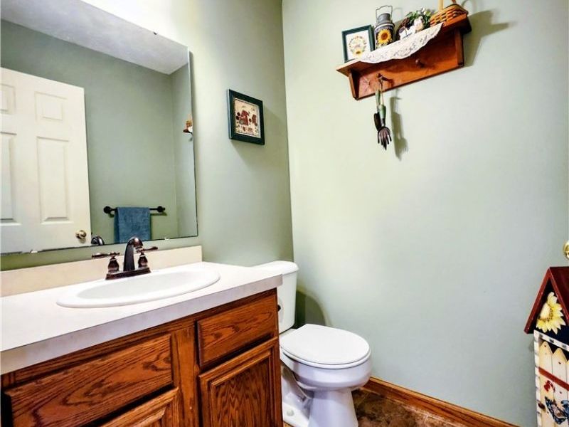 107 Cedar, Chardon, OH 44024 Photo 18