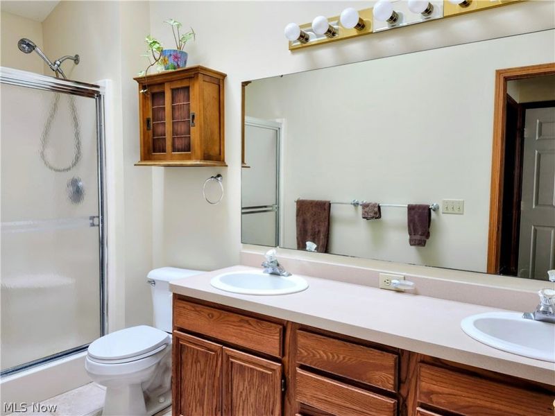 107 Cedar, Chardon, OH 44024 Photo 23