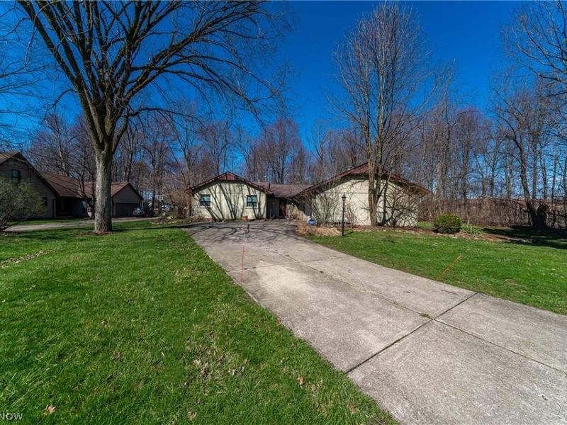 19717 Sagamore Road , Walton Hills, OH 44146 Photo 1