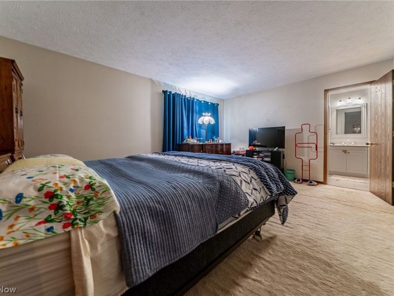 19717 Sagamore Road , Walton Hills, OH 44146 Photo 15