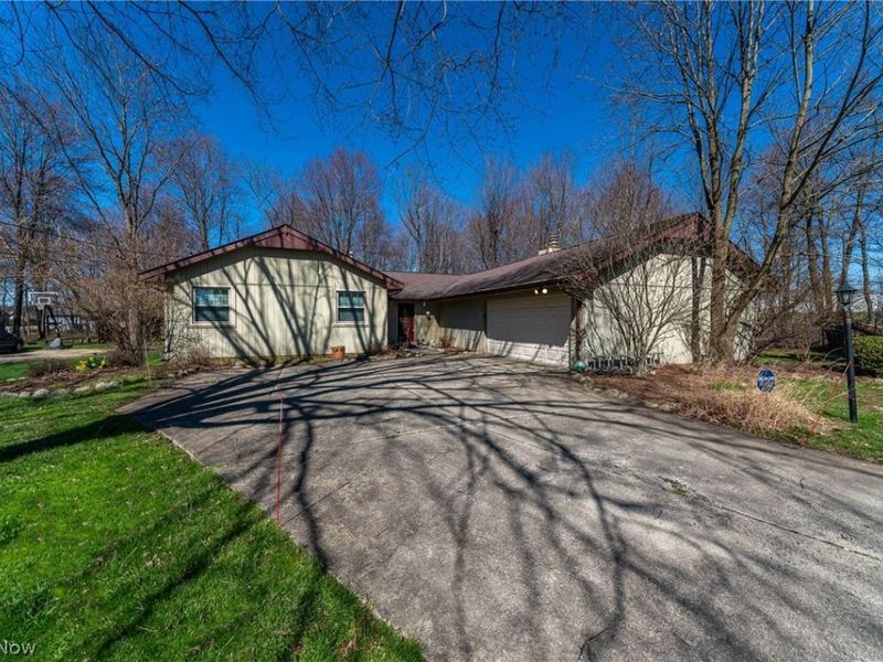 19717 Sagamore Road , Walton Hills, OH 44146 Photo 2