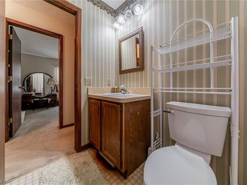 19717 Sagamore Road , Walton Hills, OH 44146 Photo 23