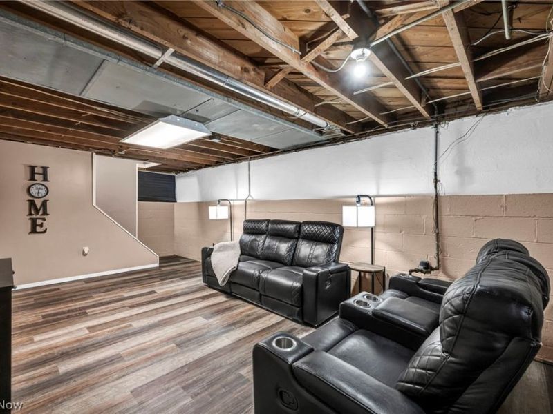 5804 Bangor Avenue , Cleveland, OH 44144 Photo 19