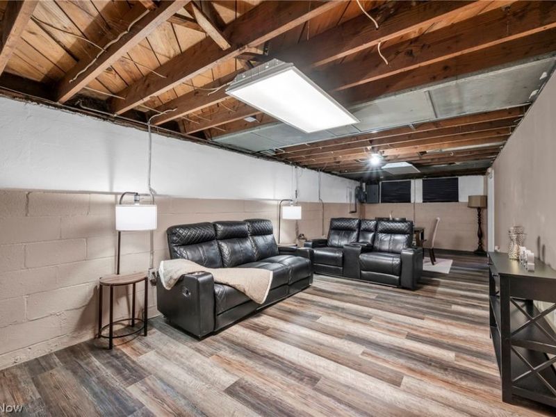 5804 Bangor Avenue , Cleveland, OH 44144 Photo 20