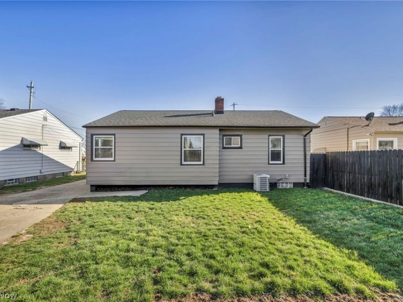 5804 Bangor Avenue , Cleveland, OH 44144 Photo 21