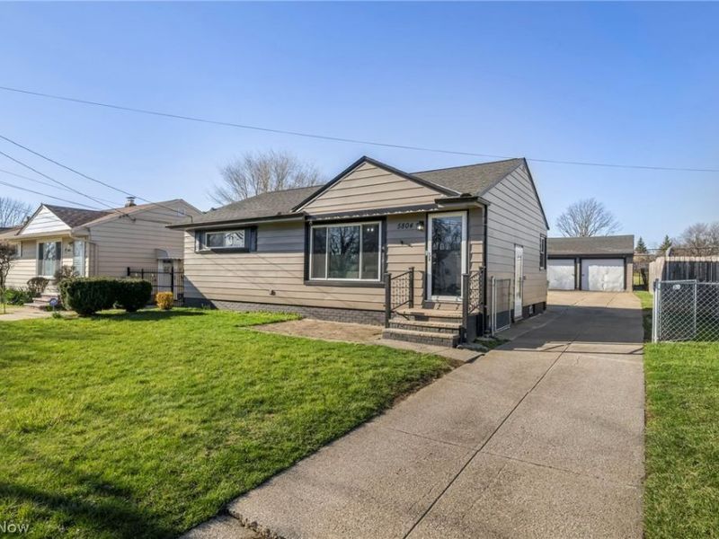 5804 Bangor Avenue , Cleveland, OH 44144 Photo 3