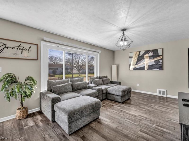 5804 Bangor Avenue , Cleveland, OH 44144 Photo 5