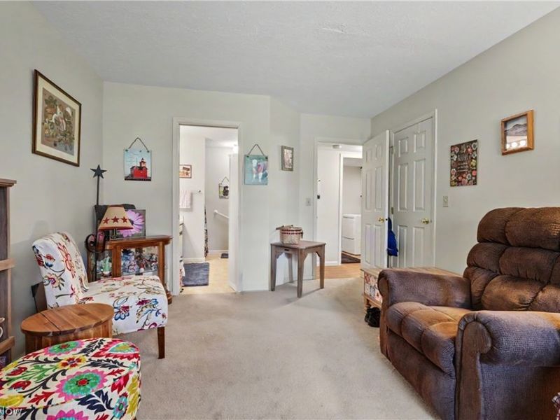 9809 Brookline Oval, Strongsville, OH 44136 Photo 31