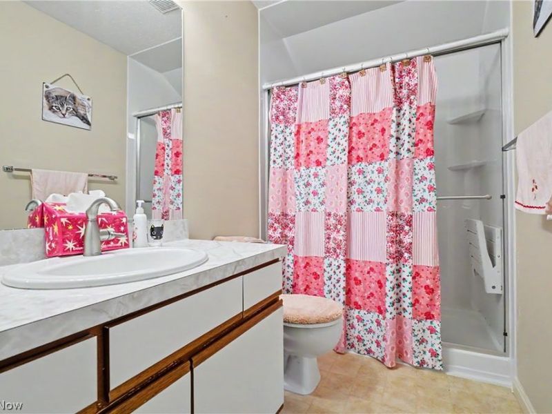 9809 Brookline Oval, Strongsville, OH 44136 Photo 36