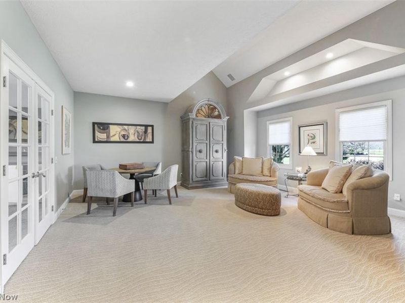 6487 Dorset Lane, Solon, OH 44139 Photo 4