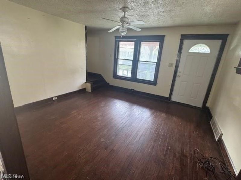 1201 E 172nd Street , Cleveland, OH 44119 Photo 6