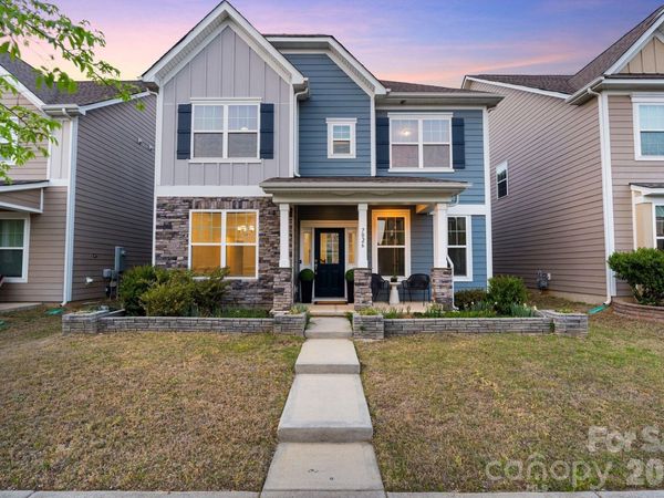 7026 Walnut Branch Lane, Charlotte, NC 28277