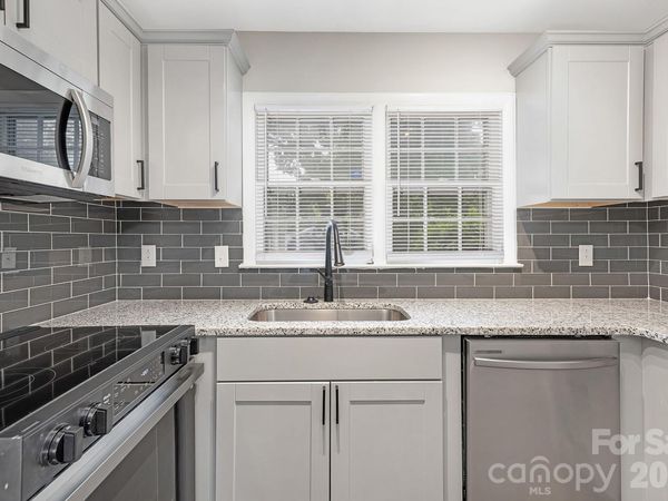 4601 Coronado Drive , Charlotte, NC 28212