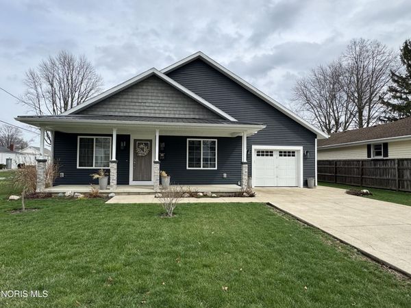 228 Garden Street , Napoleon, OH 43545