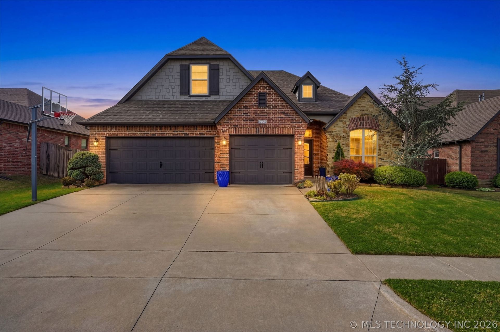 5758 E 143rd Street S, Bixby, OK 74008 Main Photo