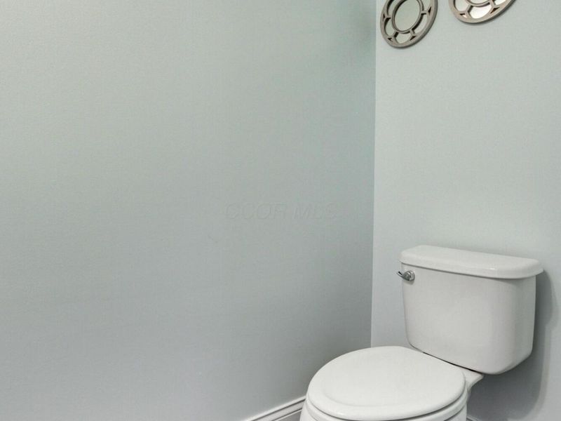 4194 Troutbrook Drive, Unit 127, Dublin, OH 43017 Photo 13