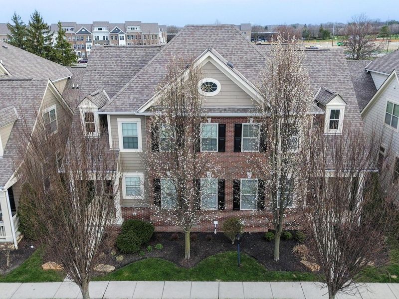 4194 Troutbrook Drive, Unit 127, Dublin, OH 43017 Photo 2