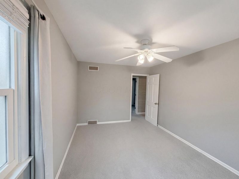 1289 Clubview Boulevard S, Columbus, OH 43235 Photo 23