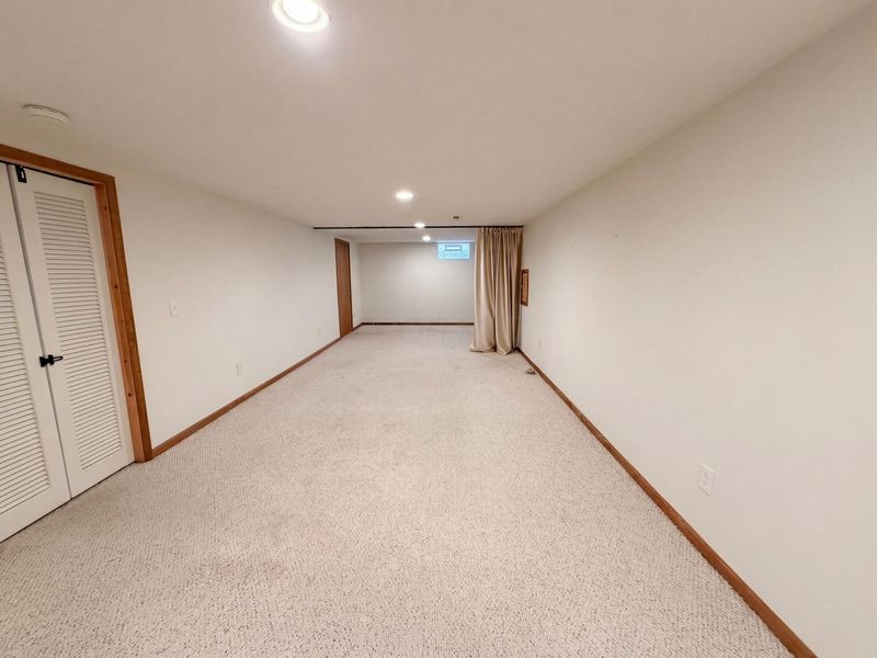 1289 Clubview Boulevard S, Columbus, OH 43235 Photo 25