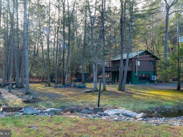 2138 BRIDGE SIDE DRIVE, EAST STROUDSBURG, PA 18302