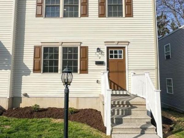 552 LOCUST STREET, HANOVER, PA 17331
