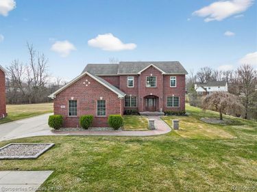 46625 Saltz Road, CANTON, MI 48187