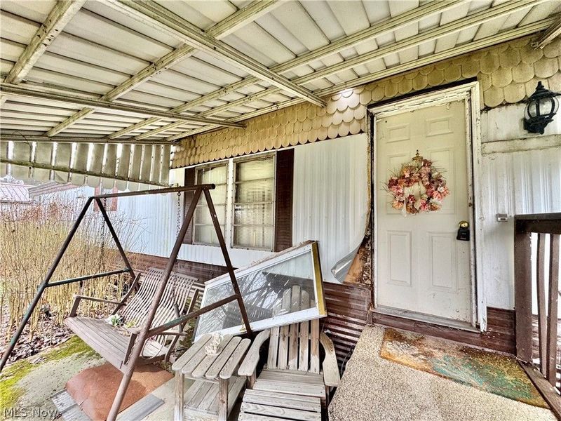 726 Boyd Street NE, Masury, OH 44438 Photo 10