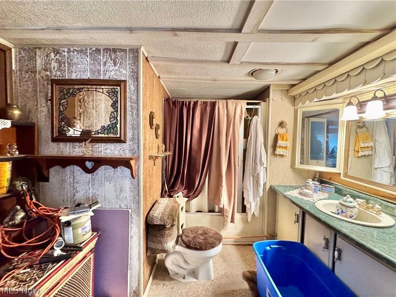 726 Boyd Street NE, Masury, OH 44438 Photo 21