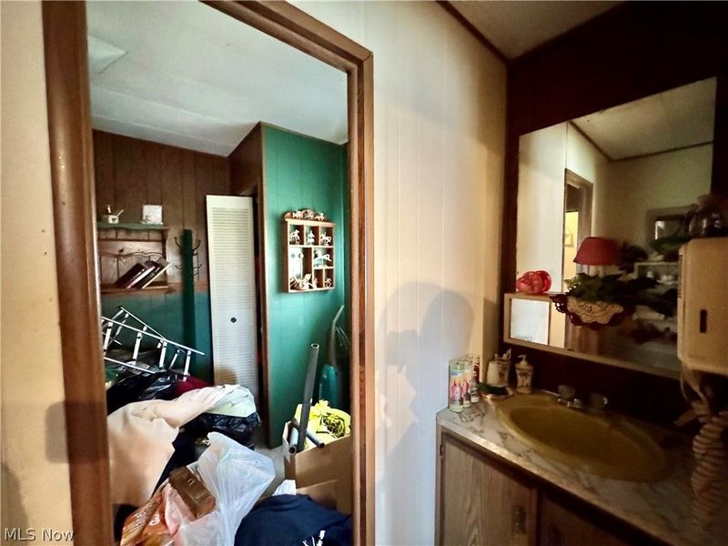 726 Boyd Street NE, Masury, OH 44438 Photo 24