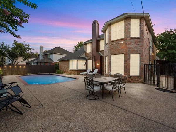6111 Sandstone Drive, Arlington, TX 76001