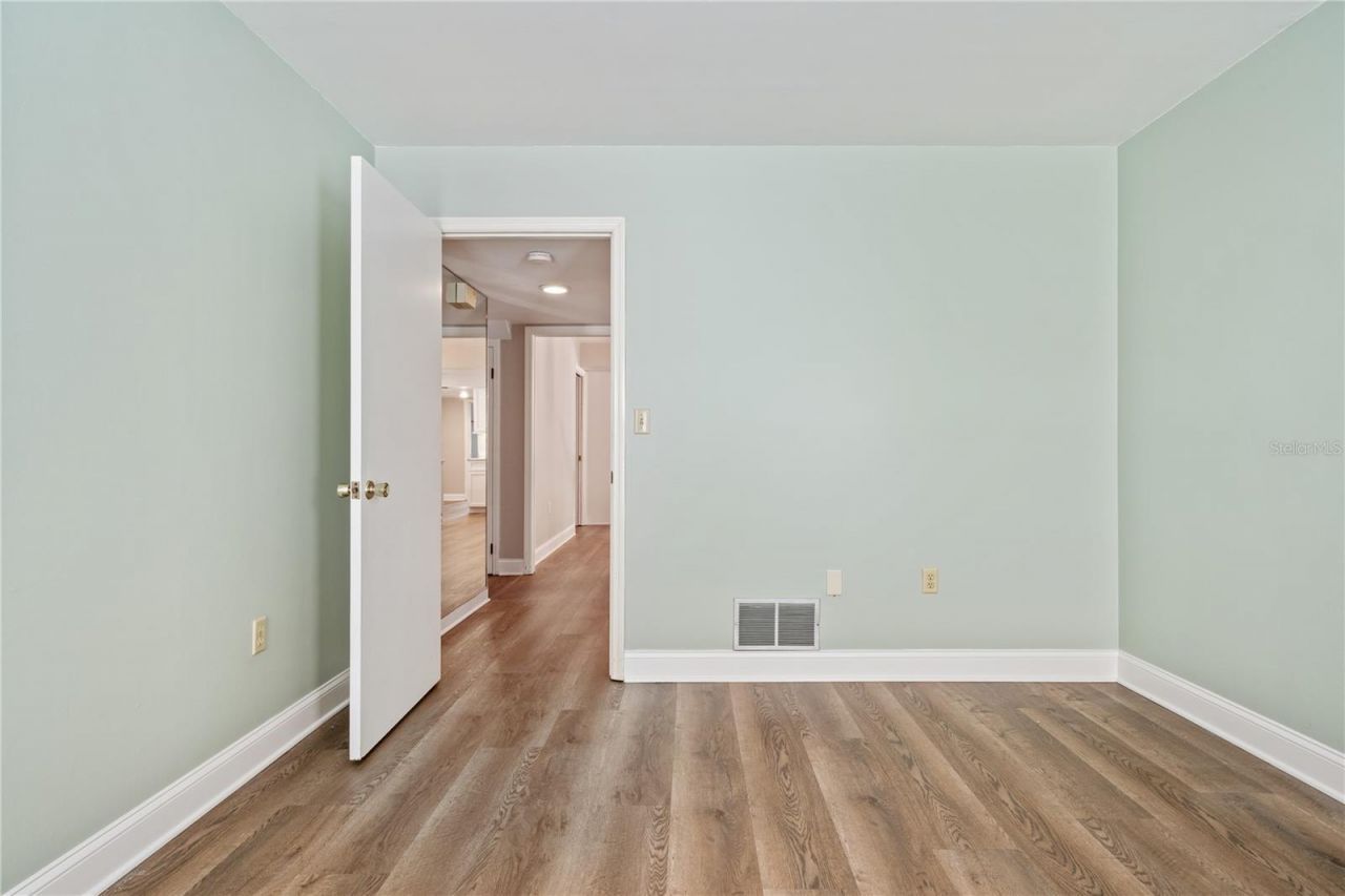 2869 Weathersfield Court, Clearwater, FL 33761 Photo