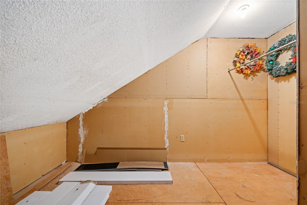 2869 Weathersfield Court, Clearwater, FL 33761 Photo