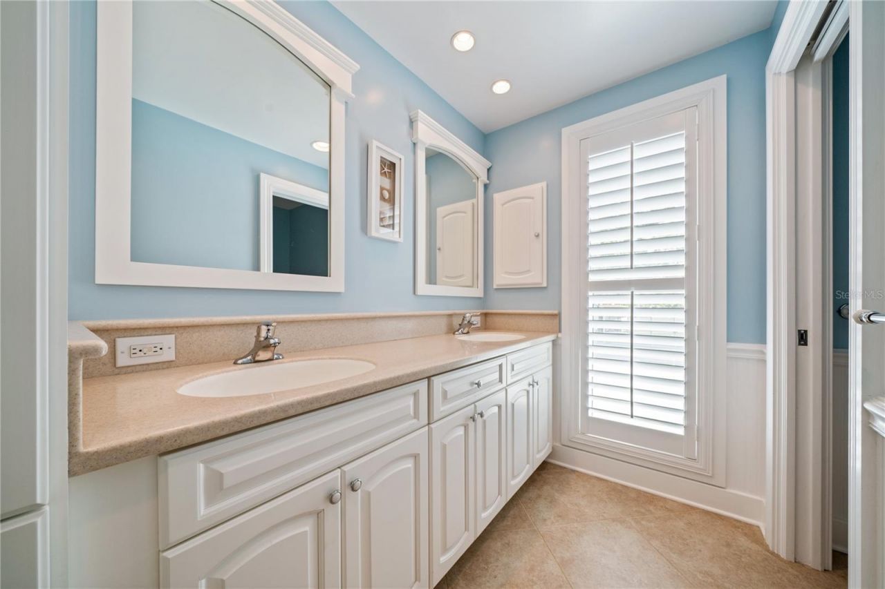 2869 Weathersfield Court, Clearwater, FL 33761 Photo