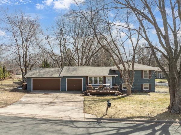 3504 Oak Terrace, White Bear Lake, MN 55110
