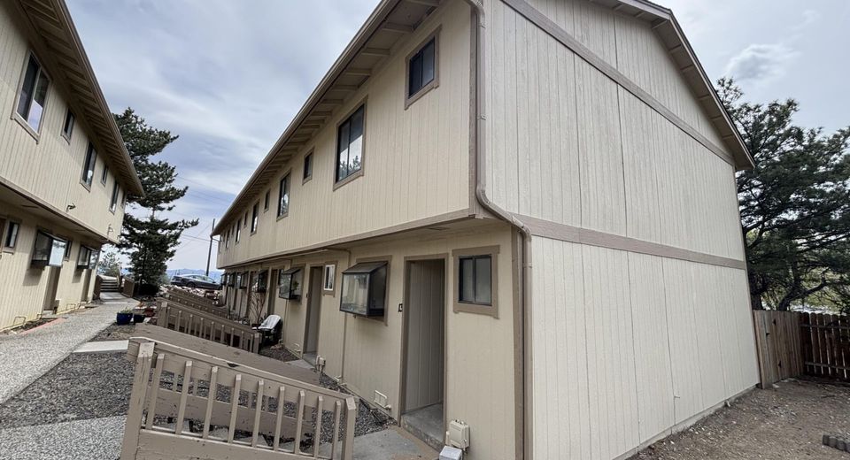 4985 W 7th Street, Unit APT 13, Reno, NV 89503 Photo