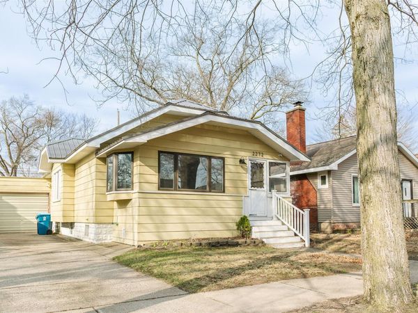 2272 Miner Avenue, Muskegon, MI 49441
