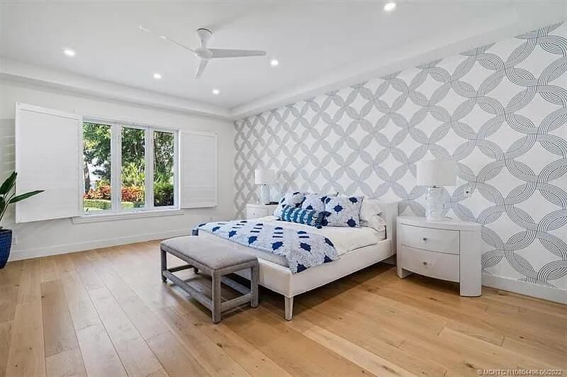 2941 Lake Drive, Singer Island, FL 33404 Photo