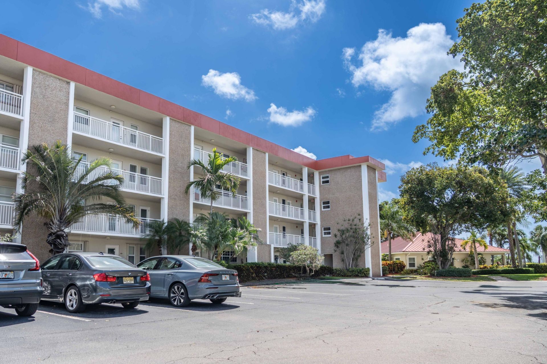 3180 NE 48th Court, Unit 201, Lighthouse Point, FL 33064 Photo