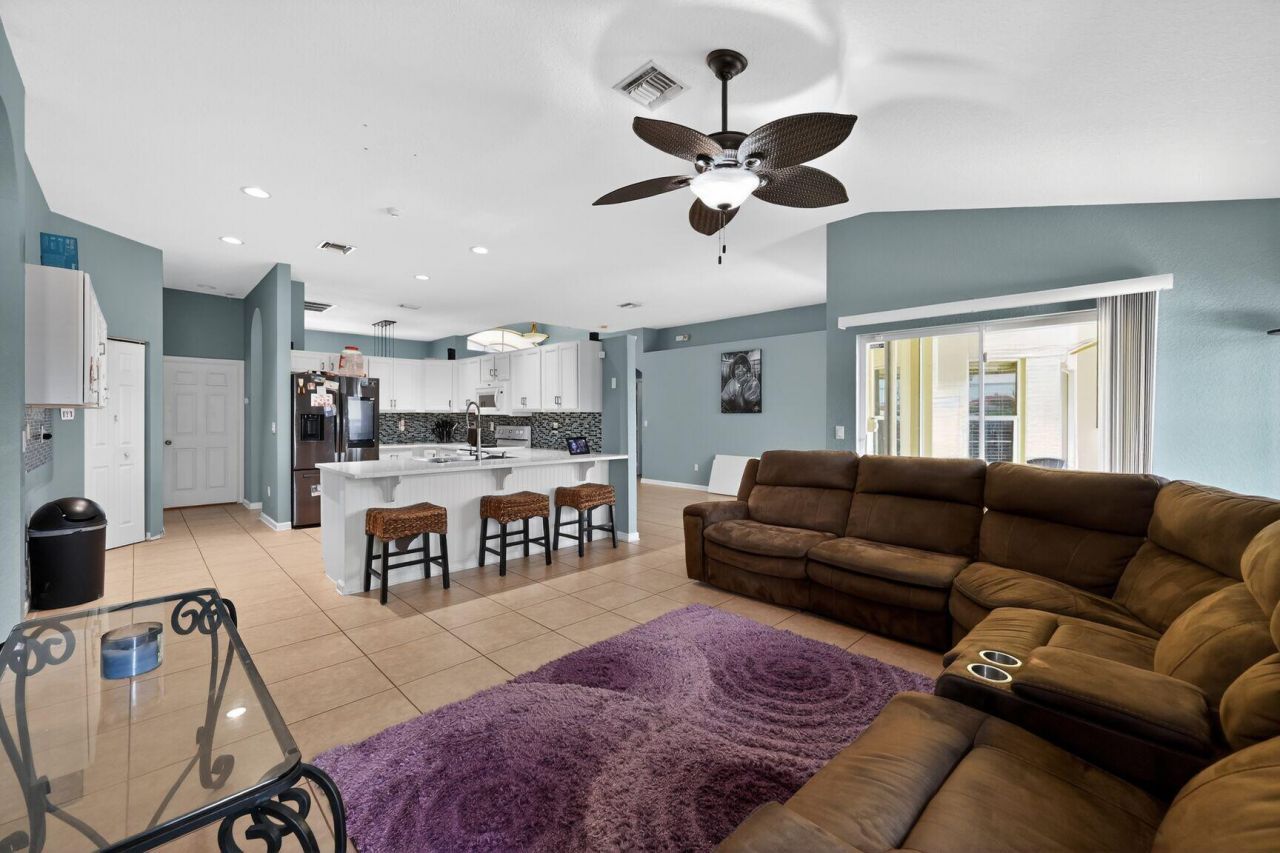 5785 NW Dublin Drive, Port Saint Lucie, FL 34986 Photo