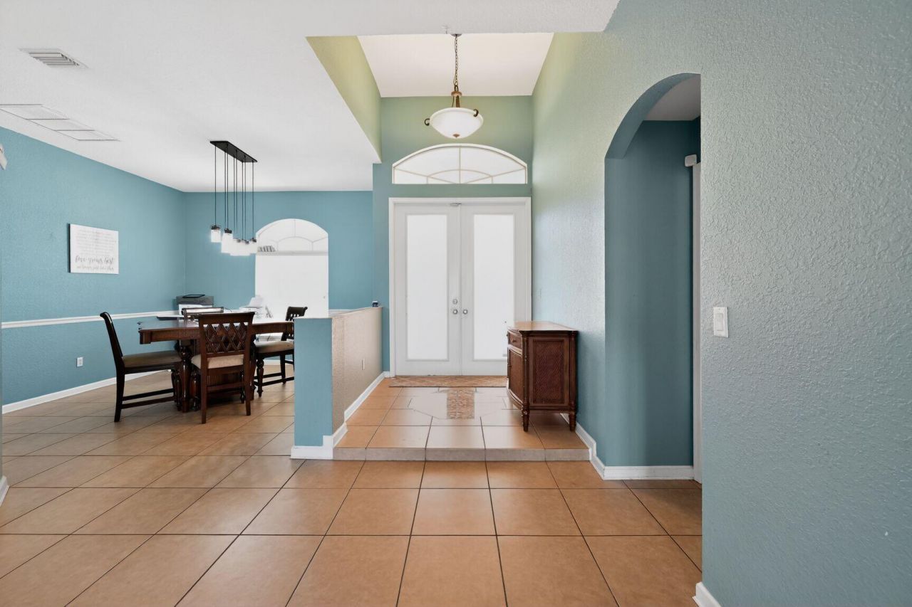 5785 NW Dublin Drive, Port Saint Lucie, FL 34986 Photo