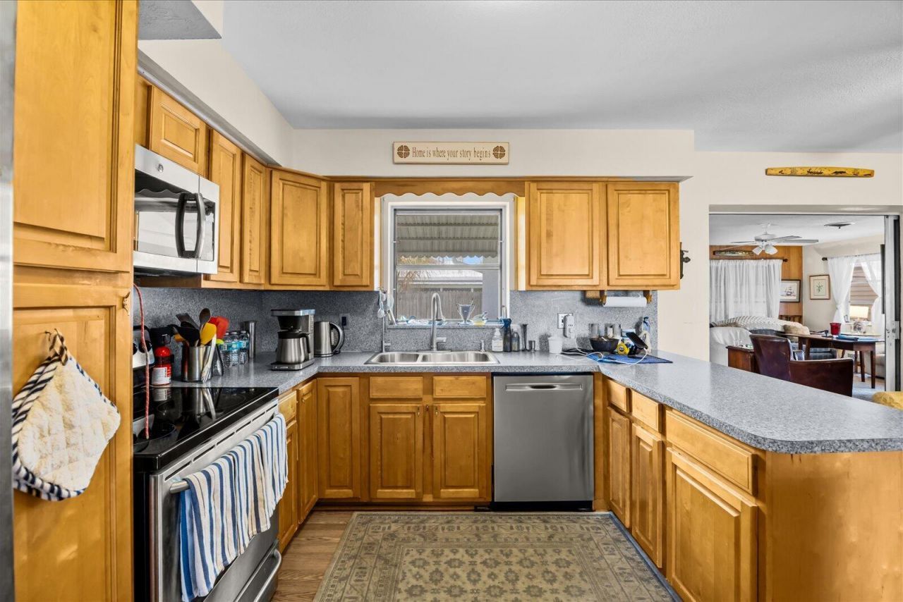 3141 NE Spruce Ridge Avenue, Jensen Beach, FL 34957 Photo