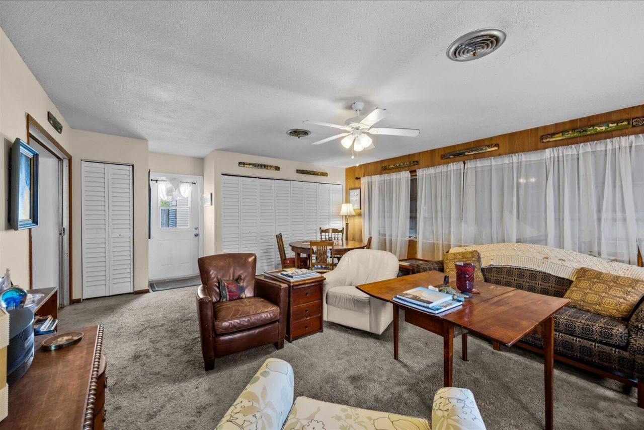 3141 NE Spruce Ridge Avenue, Jensen Beach, FL 34957 Photo