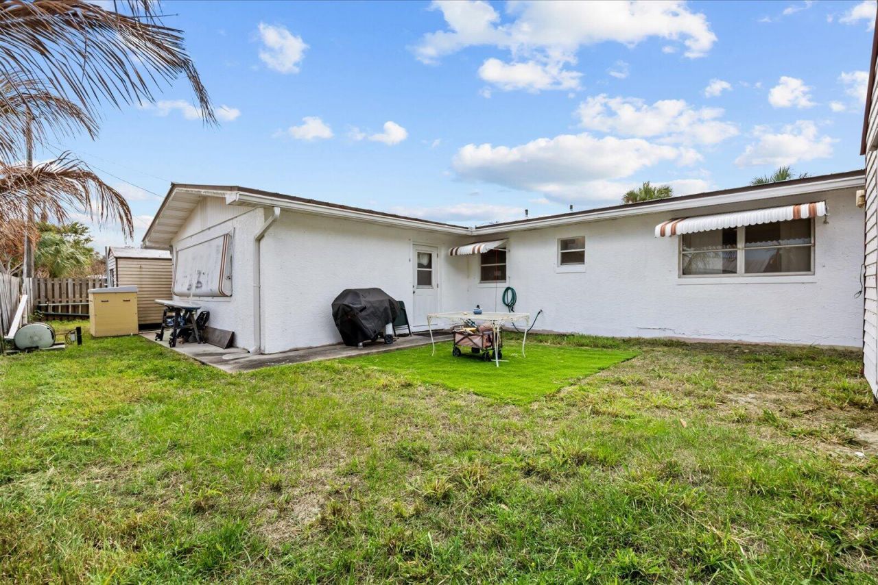 3141 NE Spruce Ridge Avenue, Jensen Beach, FL 34957 Photo